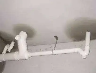 富县卫生间测漏水的几种情景